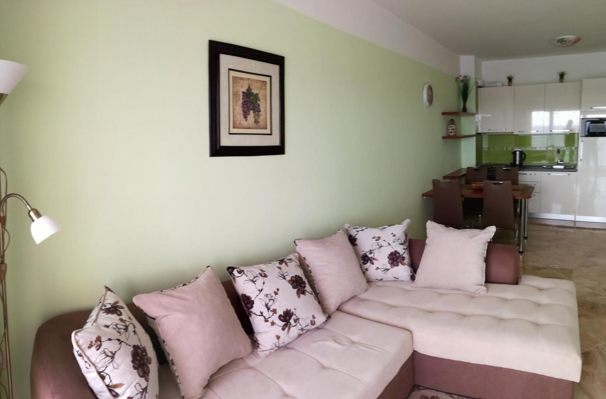 Apartment Sea Space 3 Dobra Voda Exterior photo