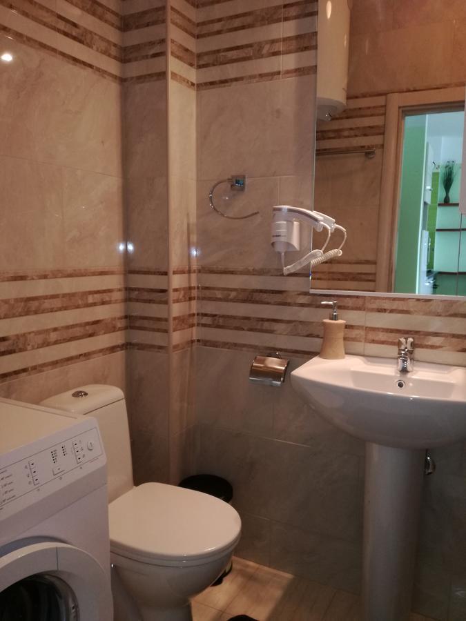 Apartment Sea Space 3 Dobra Voda Exterior photo